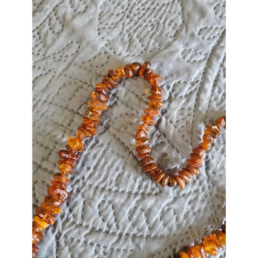 Vtg Natural Baltic Amber Necklace 54g Raw Polished Honey Cognac Chips Genuine - Picture 6 of 7